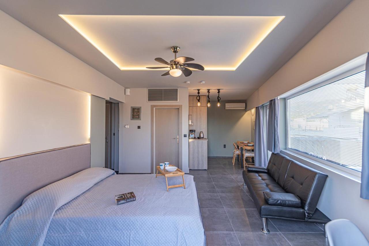 Tiny Central Penthouse, Big Terrace Kalamata Exterior foto